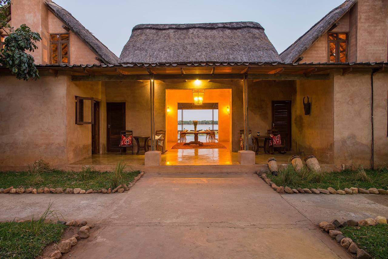 Royal Zambezi Lodge Mafuta Exteriör bild